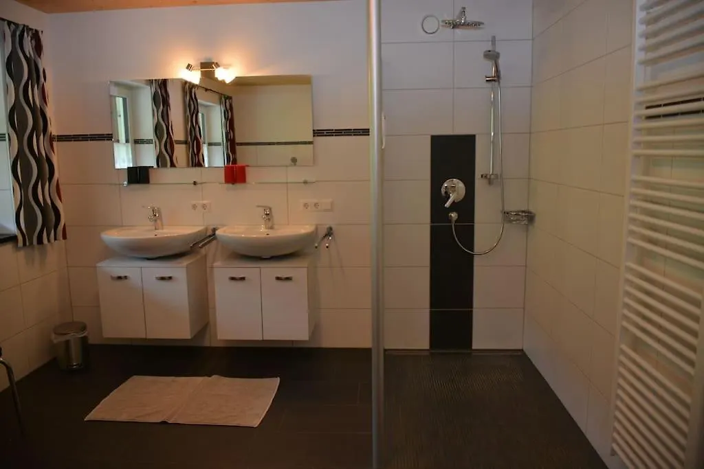 Ferienhaus Schwaerzler Stiefenhofen Německo